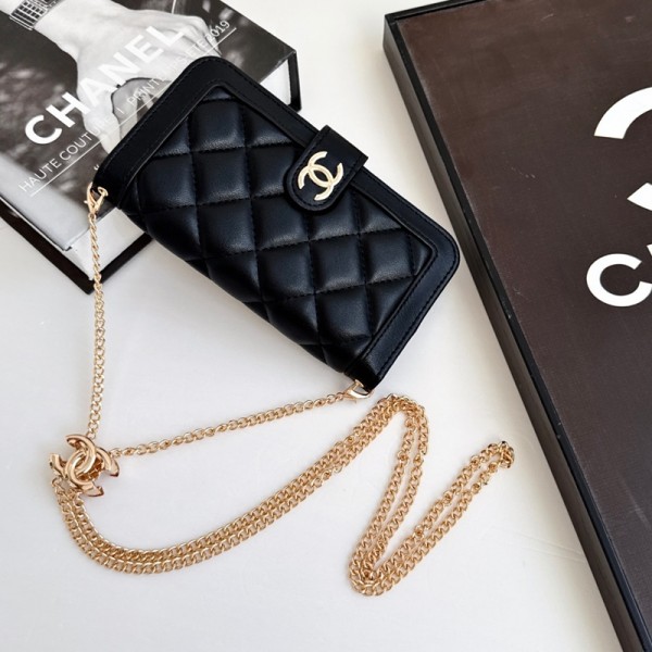 Chanel シャネルブランドgalaxy s26plus s24 s25 ultraケースおしゃれgalaxy s26ultra s25+ s24 s23 s22 s21 plus ultra サムソンs24 s25 ultraケース iphone 18 17 pro max/16 15/14 pro 17e galaxy s26 + s25 ultra s24 plusカバー ストラップ付 カード入れ韓国風セレブ愛用 