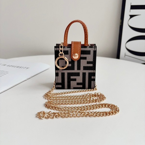 Fendi フェンディハイブランド AirPods 5 4 3 pro3 2ケースストラップ airpods 5 4 3 2 1カバー 耐衝撃 エアーポッズ 5 pro3 4プロ2ケース 激安 ブランド エアーポッズ 5  4 プロ2 3/2/1ケースブランド AirPods 5/4/3 Pro2/proケース メンズレディーズ
