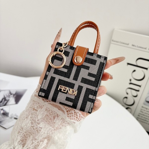 Fendi フェンディハイブランド AirPods4 3 pro3 2ケースストラップ airpods4カバー 耐衝撃 エアーポッズ4プロ2ケース 激安 ブランド エアーポッズ4 プロ2 3/2/1ケースブランド AirPods 4/3 Pro2/proケース メンズレディーズ