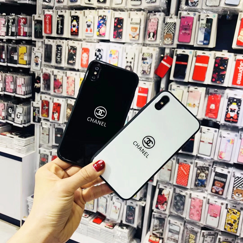 Chanel IPhone 12/12proケース