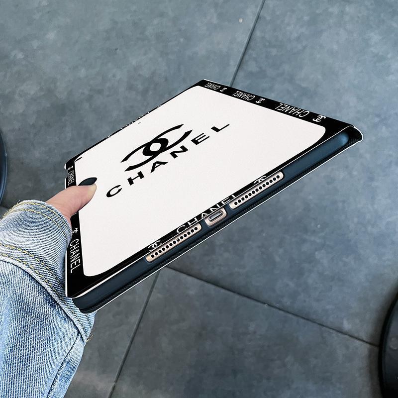 Chanel シャネルブランドIpad 10 2022ケースIpad Air6/5/4 Ipad Mini6/5/4/3カバー手帳型