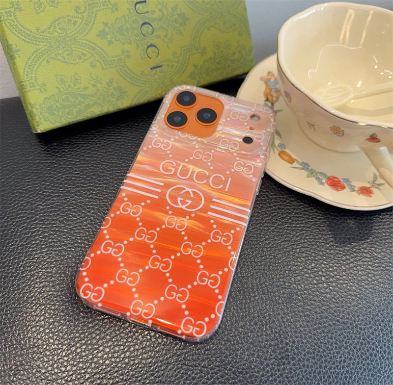 グッチiphone 17Pro/16/14 pro/15 pro max 16 plus カバー