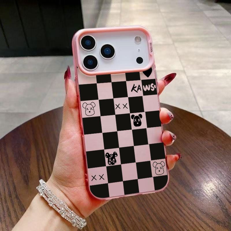 カウズiphone 17Pro/16/14 pro/15 pro maxカバー