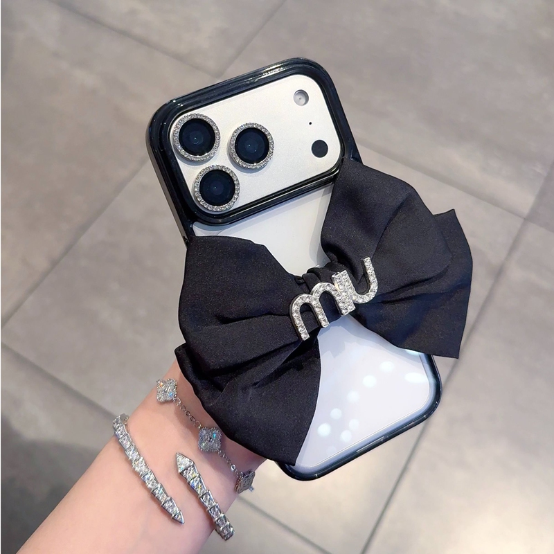 MiuMiuアイフォン16 plus 15 16 17pro max カバー