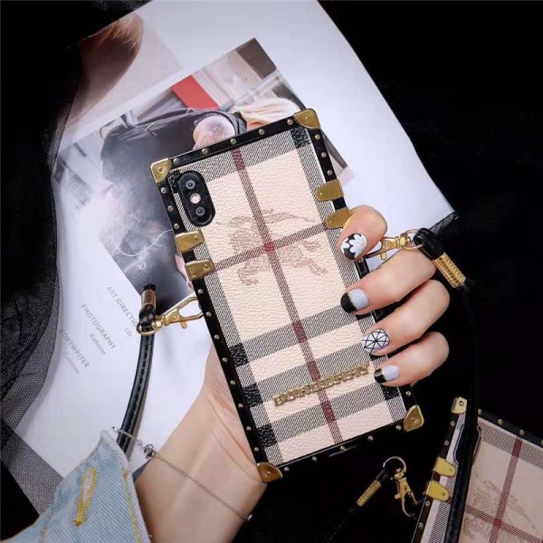 burberry iPhone 12/12pro/12promaxケース バーバリー iphone 11/11pro/xr/xs max/xs/8/7スマホケース ブランド Iphone6/6s Plus Iphone6/6sカバー ジャケット 箱デザイン ストラップ付き