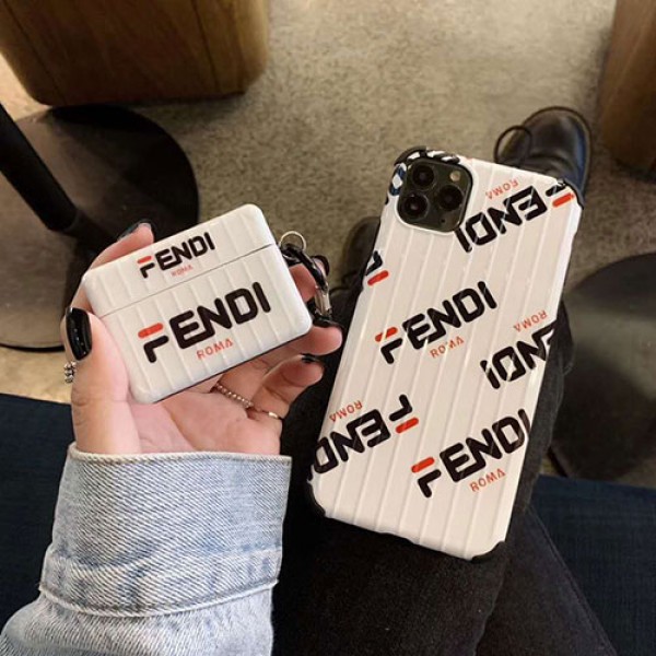 Fendi フェンデイブランド iphone11/11pro max/12pro maxケース かわいいレディース アイフォンiphone xs/11/8 plusケース おまけつきアイフォン12カバー レディース バッグ型 ブランドAirpods pro3ケース メンズ レディース