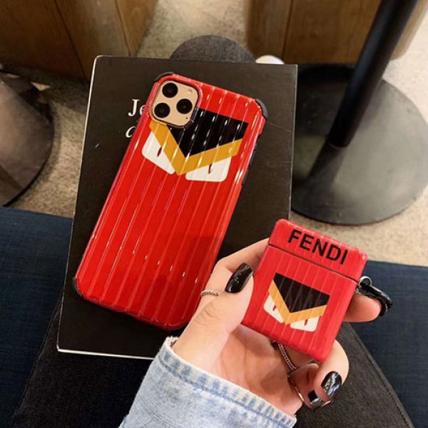 Fendi/フェンデイ 男女兼用人気ブランドiPhone 12 2020/x/xr/8plusケースメンズ iphone11/11pro maxケース 安いモノグラム ブランドAir pods1/2/3ケース 耐衝撃 落下防止