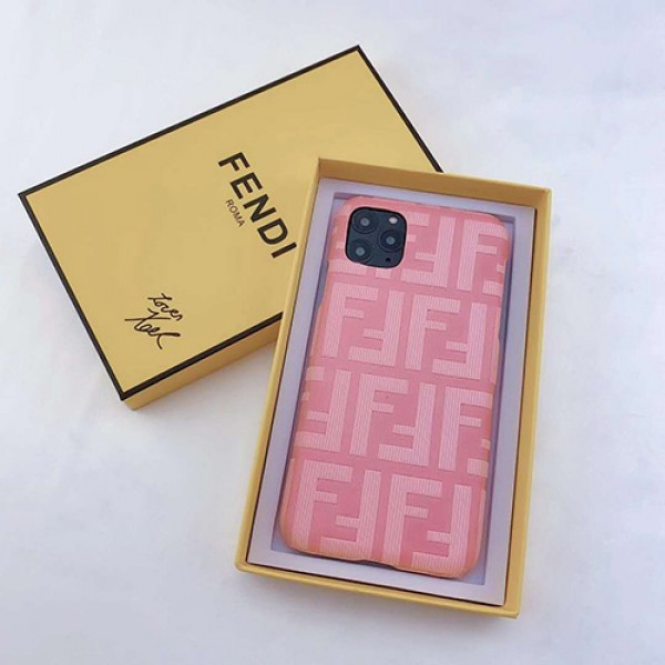 Fendi/フェンデイiphone 7/8 plus/12pro maxケースカバーセレブ愛用全機種対応ハイブランドケース パロディiphone11/11 pro max ジャケットスマホケース コピー