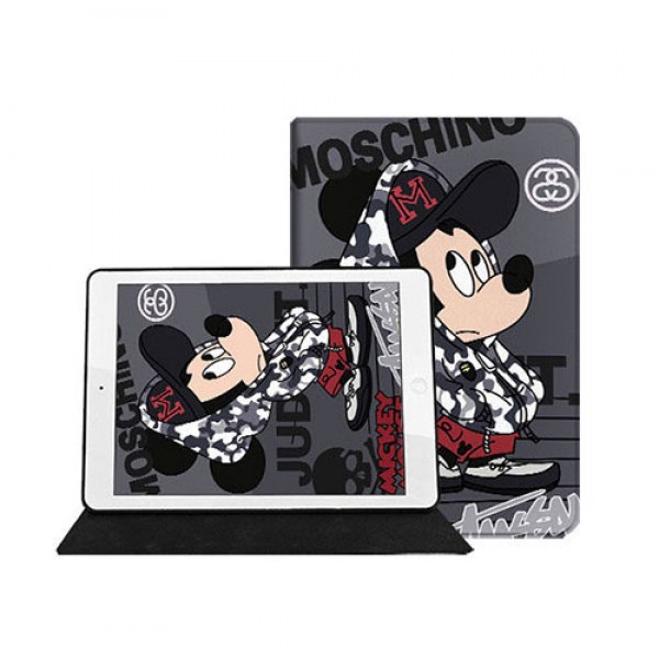 Moschino モスキーノ Disney ディズニーコラボ  アイパッドエア1/2/3/4ケース 横開きIpad 8/7 世代 mini 4/5カバー ipad 5/6 9.7インチ 激安 すべてのipad機種対応モノグラム ダミエ アイパッド 6/5/4/3/2ケース 手帳型iPad Proケース 9.7インチ 2018/2017
