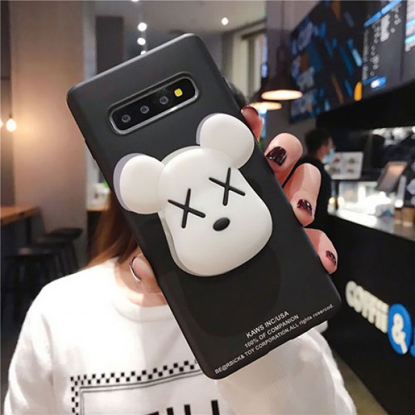 KAWS galaxys20/ note10 s10/s9 plusケース ビジネス ストラップ付きシンプル iPhone 11/11Pro max/12ケース ジャケットins風  Galaxy s10/s20+/s20 ultraケースケース かわいいレディース アイフォンiphone xs/11/8 plusケース おまけつき