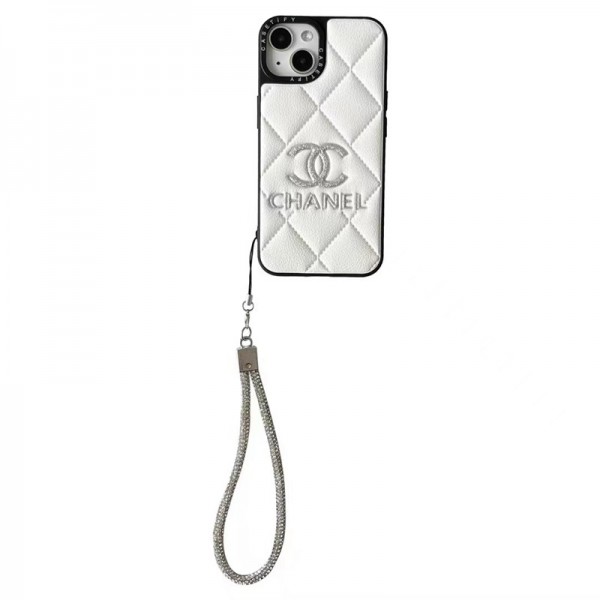 Chanel シャネルハイブランド アイフォン15 14+ 13 pro max レディースメンズ激安iphone 15/14 pro/15 pro max xs/8/7 plusカバー ストラップ付 カード入れiphone 14 15 plusケースカバースタンド付きセレブ愛用全機種対応ハイブランドケース パロディ