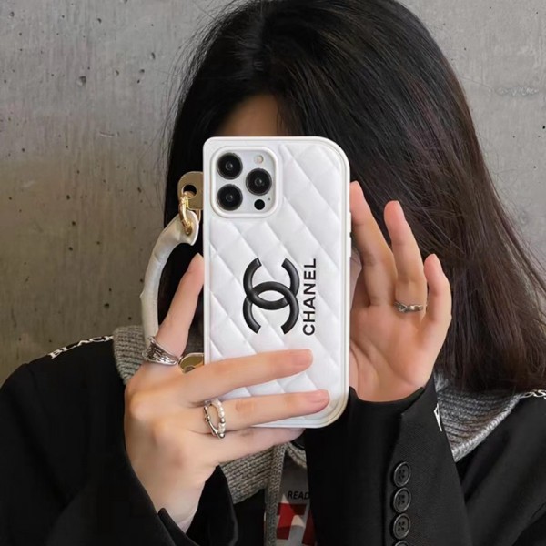 Chanel シャネルブランドiphone 14 plus 15 pro maxケースハイブランド アイフォン15 14+ 13 pro max レディースメンズ激安おしゃれiphone 15 2023 14 13 12 xr xs 8/7 plusケース 手帳型バッグ型iphone14/13 pro max スマホケース コピー