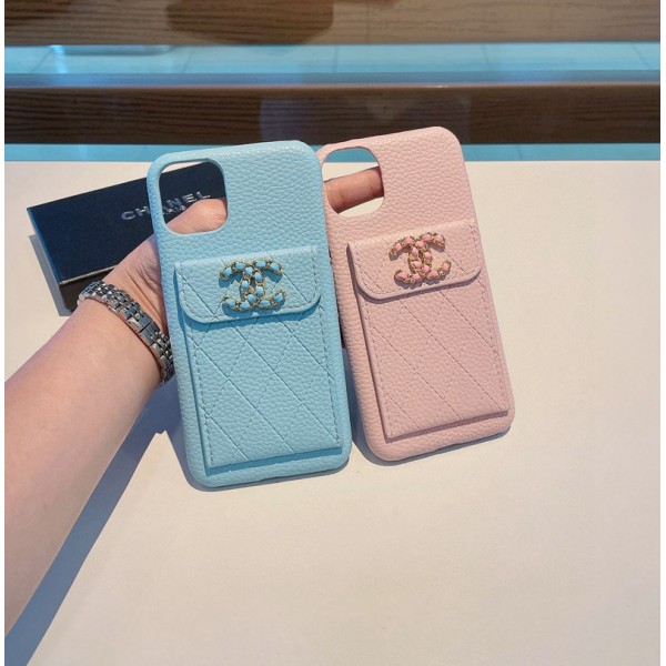 Chanel シャネルiphone 16/14 pro/15 pro max xs/8/7 plusカバー ストラップ付 カード入れiphone 14 15 16 plusケースカバースタンド付きセレブ愛用全機種対応ハイブランドケース パロディiphone16 15 14/13 pro max スマホケース コピー