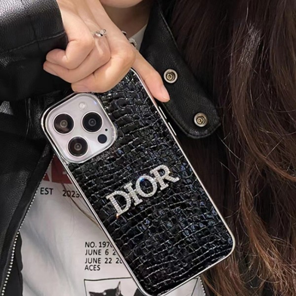 Dior ディオールブランドiphone 14 plus 15 pro maxケースiphone 14 15 plusケースカバースタンド付きセレブ愛用全機種対応ハイブランドケース パロディiphone14/13 pro max スマホケース コピー