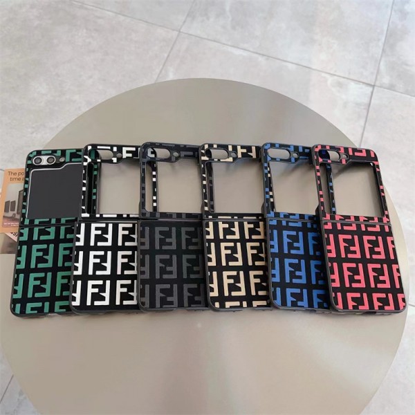 Fendi フェンデイブランドgalaxy z flip 5 4 fold5 2023ケース折り畳み可ギャラクシー z fold5 4 3ケース 革製韓国風セレブ愛用 galaxy z flip 5 4 3ケース ジャケットスマホケース コピーセレブ愛用全機種対応ハイブランドケース パロディ