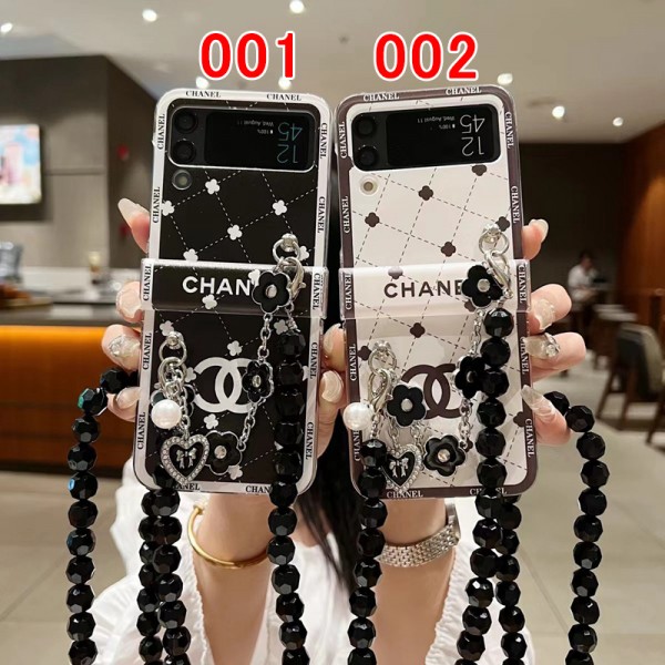 Chanel シャネルブランドgalaxy z flip 5 4 fold5 2023ケースgalaxy fold5 4 3 2ケースカバースタンド付きセレブ愛用全機種対応ハイブランドケース パロディgalaxy z fold 5 4 3スマホケース コピー