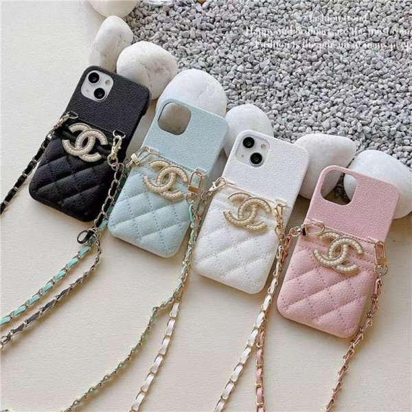 Chanel シャネルハイブランド アイフォン15 14+ 13 pro max レディースメンズ激安iphone 15/14 pro/15 pro max xs/8/7 plusカバー ストラップ付 カード入れセレブ愛用全機種対応ハイブランドケース パロディiphone14/13 pro max スマホケース コピー