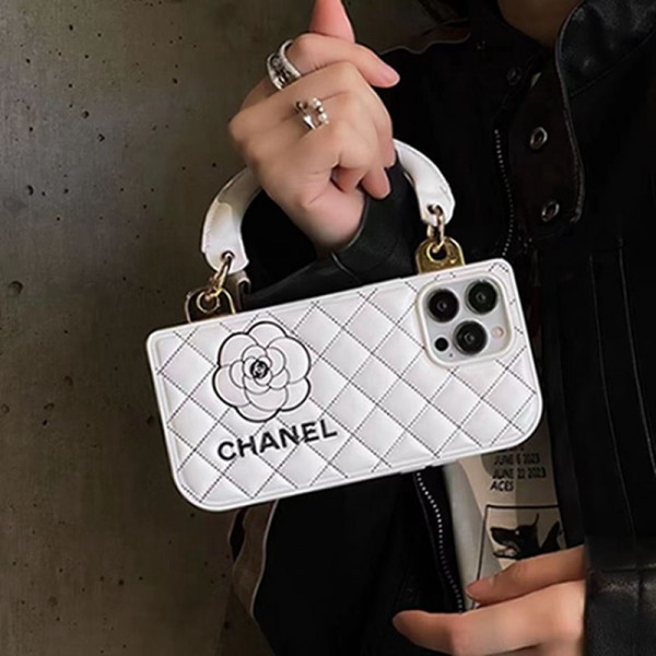 Chanel シャネルブランドiphone 14 plus 15 pro maxケースiphone 14 15 plusケースカバースタンド付き韓国風セレブ愛用 iphone 15 アイフォン 15 14 13pro maxケース ジャケットスマホケース コピーiphone14/13 pro max スマホケース コピー