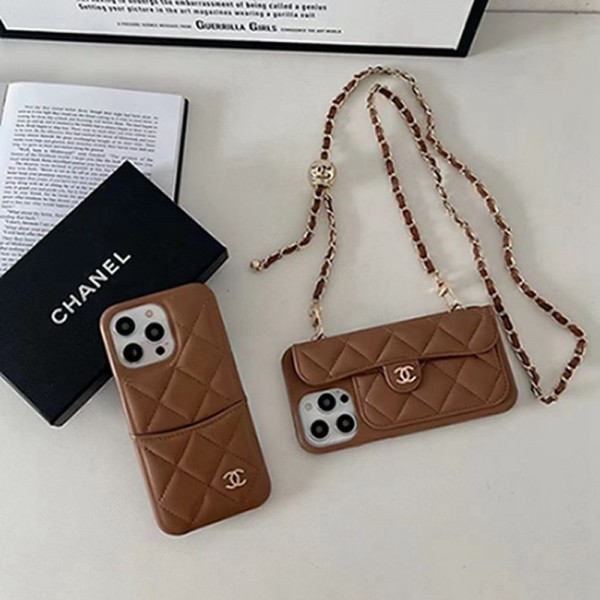 Chanel シャネルブランドiphone 14 plus 15 pro maxケースiphone 14 15 plusケースカバースタンド付き韓国風セレブ愛用 iphone 15 アイフォン 15 14 13pro maxケース ジャケットスマホケース コピーセレブ愛用全機種対応ハイブランドケース パロディ