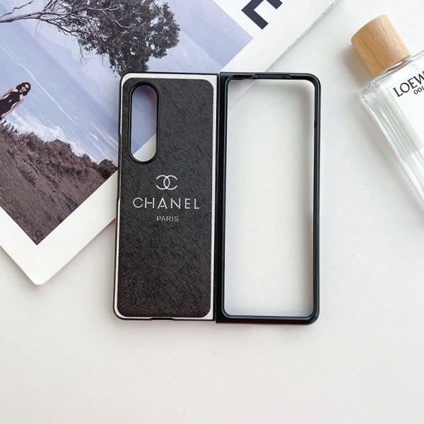 Chanel シャネルハイブランド サムソン galaxy z flip 1/2/3/4/5 fold5 4 3 カバーケースレディースメンズ激安galaxy fold5 4 3 2ケースカバースタンド付き韓国風セレブ愛用 galaxy z flip 5 4 3ケース ジャケットスマホケース コピーセレブ愛用全機種対応ハイブランドケース パロディ