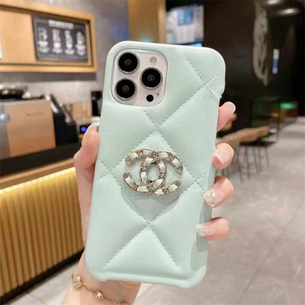 Chanel シャネルおしゃれiphone 16  pro max15 14 13 12 ケース 手帳型バッグ型iphone16 pro 14 15 16 plusケースカバースタンド付き韓国風セレブ愛用 iphone 16 15 アイフォン16 15 14 13pro maxケース ジャケットスマホケース コピーセレブ愛用全機種対応ハイブランドケース パロディ