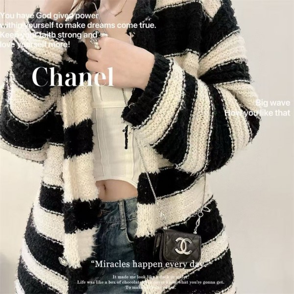Chanel シャネルハイブランド  AirPods4 3 pro3 2ケースストラップ airpods4カバー 耐衝撃 Chanelエアーポッズ4プロ2ケース 激安 ブランドChanel エアーポッズ4 プロ2 3/2/1ケースブランド AirPods 4/3 Pro2/proケース メンズレディーズ