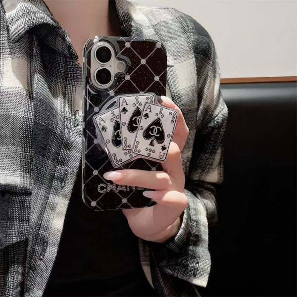 Chanel シャネルブランドiphone 16 17 pro 15 plus 16 pro maxケースiphone 17Pro/16/14 pro/15 pro max 16 plus カバー ストラップ付 カード入れiphone16 17 pro air 14 15 16 plusケースカバースタンド付き韓国風セレブ愛用 iphone 16 15 17 air アイフォン17 16 15 14 13pro maxケース ジャケットスマホケース コピー