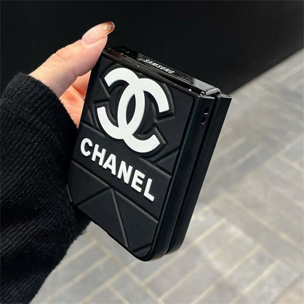 Chanel シャネルハイブランド サムソン galaxy z flip 1/2/3/4/5 6 /7fold 7/6 5 4 3 カバーケースレディースメンズ激安韓国風セレブ愛用 galaxy z flip 7 6 5 4 3ケース ジャケットスマホケース コピーセレブ愛用全機種対応ハイブランドケース パロディgalaxy z fold 7 6 5 4 3スマホケース コピー