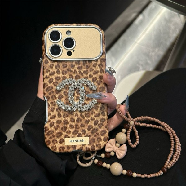 Chanel シャネルブランドiphone 16 17 pro 15 plus 16 pro maxケースおしゃれiphone 17 air 16  pro max 15 14 13 12 ケース 手帳型バッグ型iphone16 17 pro air 14 15 16 plusケースカバースタンド付き韓国風セレブ愛用 iphone 16 15 17 air アイフォン17 16 15 14 13pro maxケース ジャケットスマホケース コピー