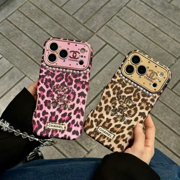 Chanel シャネルブランドiphone 16 17 pro 15 plus 16 pro maxケースハイブランド アイフォン16 plus15 14+ 16 17pro max カバーレディースメンズ激安iphone 17Pro/16/14 pro/15 pro max 16 plus カバー ストラップ付 カード入れ韓国風セレブ愛用 iphone 16 15 17 air アイフォン17 16 15 14 13pro maxケース ジャケットスマホケース コピー
