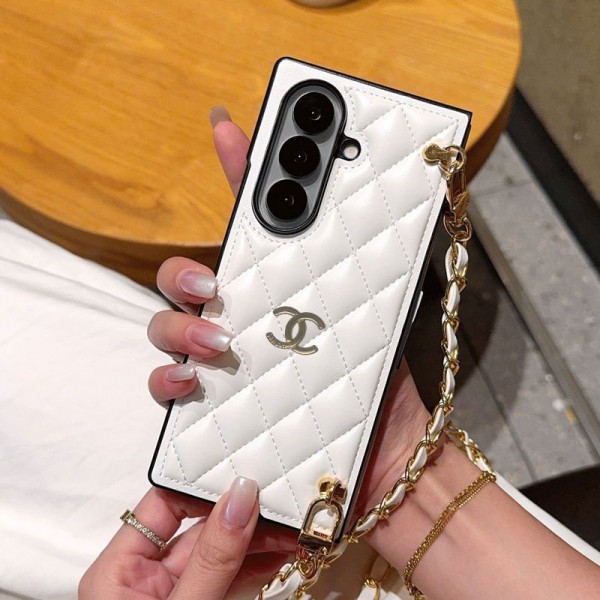 Chanel シャネルブランドgalaxy z flip 8 7 6 5 4 fold5 6 7 8 ultra 2026ケース折り畳み可ギャラクシー z flip 8 7 6 5 4 3ケース 革製韓国風セレブ愛用 サムソン z flip 8 7 6 5 4ケース ジャケットスマホケース コピーgalaxy z fold 8 ultra 7 6 5 4 3スマホケース コピー