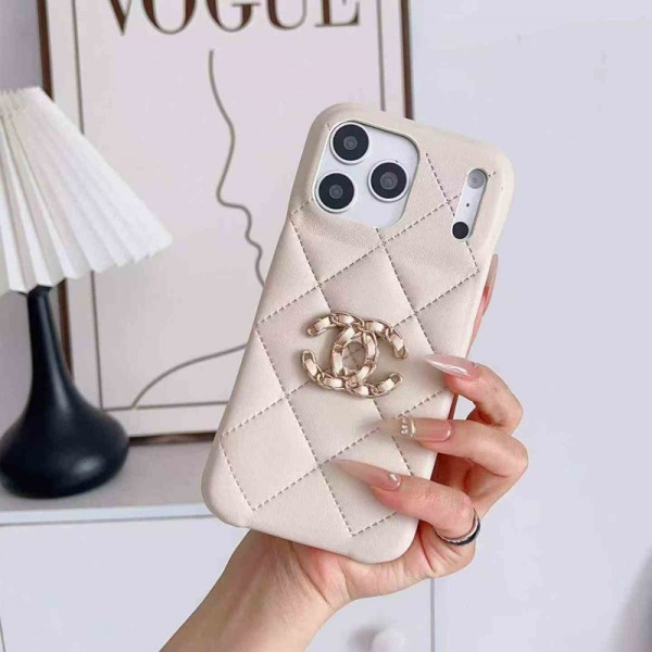 Chanel シャネルブランドiphone 18 Pro max 16 17 pro 15 plus 16 pro max 17eケースハイブランド アイフォン18pro air 16 plus 15 14+ 16 17pro max カバーレディースメンズ激安iphone 18/17Pro/16/14 pro/15 pro max 16 plus 17 17eカバー iphone 18pro max/16 17 pro air 14 15 16 plus 17ケースカバー