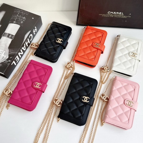 Chanel シャネルブランドgalaxy s26plus s24 s25 ultraケースおしゃれgalaxy s26ultra s25+ s24 s23 s22 s21 plus ultra サムソンs24 s25 ultraケース iphone 18 17 pro max/16 15/14 pro 17e galaxy s26 + s25 ultra s24 plusカバー ストラップ付 カード入れ韓国風セレブ愛用 