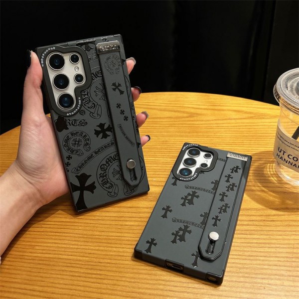 クロムハーツ Chrome Heartsおしゃれgalaxy s25+ s24 s23 s22 s21 plus ultra サムソンs24 s25 ultraケース 韓国風セレブ愛用 Chrome Heartsギャラクシー s24 s23 ultra s25 アイフォン16 15 14 17pro maxケース ジャケットスマホケース コピーセレブ愛用全機種対応ハイブランドiphone 16 15 pro maxケース パロディ