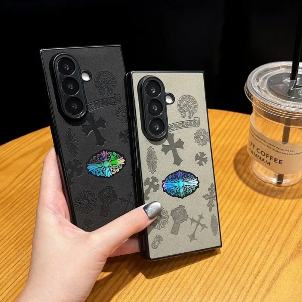 クロムハーツ Chrome Heartsハイブランド サムソン galaxy z flip 1/2/3/4/5 6 /7fold 7/6 5 4 3 カバーケースレディースメンズ激安galaxy fold 7 6 5 4 3 2ケースカバースタンド付き韓国風セレブ愛用 galaxy z flip 7 6 5 4 3ケース ジャケットスマホケース コピーセレブ愛用全機種対応ハイブランドケース パロディ