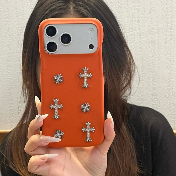 クロムハーツ Chrome Heartsブランドiphone 16 17 pro 15 plus 16 pro maxケースiphone16 17 pro air 14 15 16 plusケースカバースタンド付きセレブ愛用全機種対応ハイブランドケース パロディiphone17 air 16 15 14/13 pro max スマホケース コピー