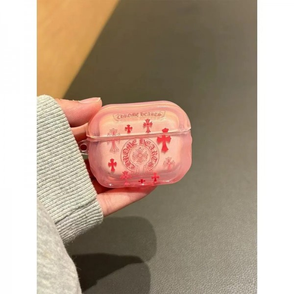クロムハーツ Chrome Heartsハイブランド AirPods4 3 pro3 2ケースストラップ airpods4カバー 耐衝撃 エアーポッズ4プロ2ケース 激安 ブランド エアーポッズ4 プロ2 3/2/1ケースブランド AirPods 4/3 Pro2/proケース メンズレディーズ