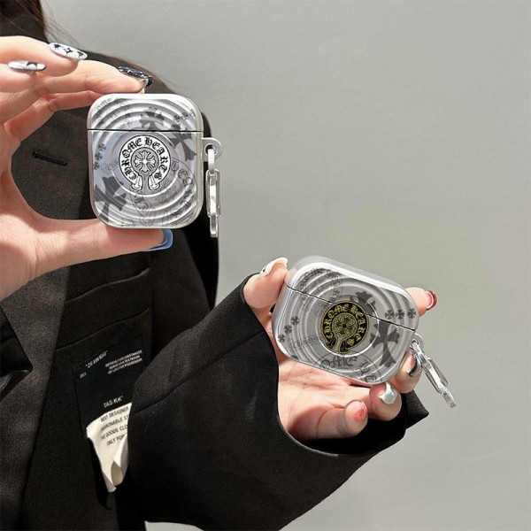 クロムハーツ Chrome Heartsハイブランド AirPods4 3 pro3 2ケースストラップ airpods4カバー 耐衝撃 エアーポッズ4プロ2ケース 激安 ブランド エアーポッズ4 プロ2 3/2/1ケースブランド AirPods 4/3 Pro2/proケース メンズレディーズ