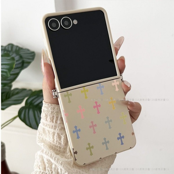 クロムハーツ Chrome Heartsハイブランド ギャラクシー flip 8 7/6 5 4 カバーケースレディースメンズ激安galaxy flip8 7 6 5 4 ケースカバースタンド付き韓国風セレブ愛用 サムソン z flip 8 7 6 5 4ケース ジャケットスマホケース コピーgalaxy z fold 8 ultra 7 6 5 4 3スマホケース コピー