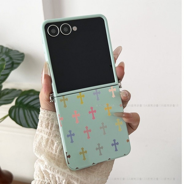 クロムハーツ Chrome Heartsハイブランド ギャラクシー flip 8 7/6 5 4 カバーケースレディースメンズ激安galaxy flip8 7 6 5 4 ケースカバースタンド付き韓国風セレブ愛用 サムソン z flip 8 7 6 5 4ケース ジャケットスマホケース コピーgalaxy z fold 8 ultra 7 6 5 4 3スマホケース コピー