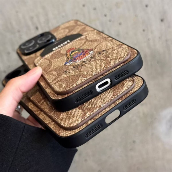 Coach コーチハイブランド アイフォン16 plus15 14+ 16 17pro max カバーレディースメンズ激安iphone 17Pro/16/14 pro/15 pro max 16 plus カバー ストラップ付 カード入れセレブ愛用全機種対応ハイブランドケース パロディiphone17 air 16 15 14/13 pro max スマホケース コピー