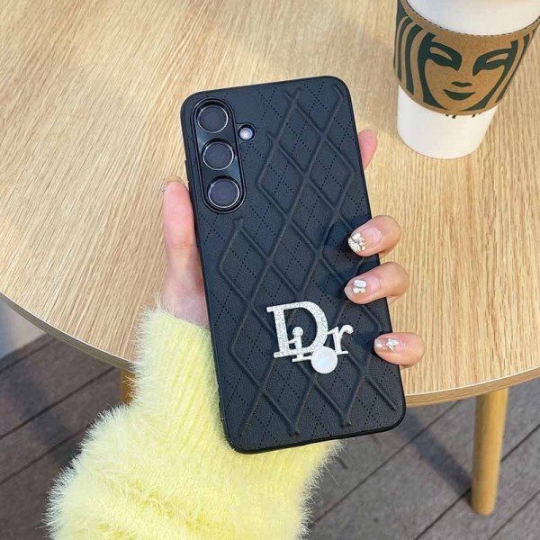 Dior ディオールハイブランド アイフォン16 14 15+ ギャラクシー s24 ultra s23 plus レディースメンズ激安samsung s22 s23 ultra s24ケースカバースタンド付き韓国風セレブ愛用 ギャラクシー s24 s23 ultra アイフォン 15 14 pro maxケース ジャケットスマホケース コピーセレブ愛用全機種対応ハイブランドケース パロディ