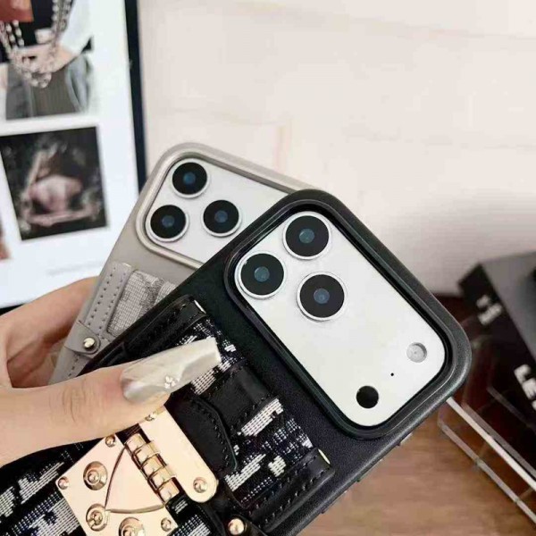 Dior ディオールブランドiphone 18 Pro max 16 17 pro 15 plus 16 pro max 17eケースおしゃれiphone 18 17 air 16  pro max 15 14 13 12 17eケース 手帳型バッグ型セレブ愛用全機種対応ハイブランドケース パロディiphone 18pro 17 air 16 15 14/13 pro max 17スマホケース コピー