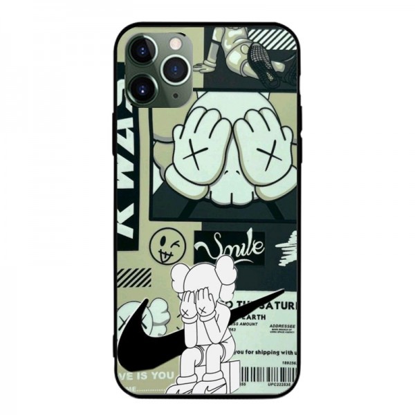 Kaws カウズiphone 17 pro max 16+ 15 pro 17 17e galaxy a55 a54 a53 a36 s26 s25plus s24 ultraケース 男女革製アクオス SENSE 10 9 8 r8 r9 r10ケース  xperia 5iv 10 vii 1 vii 5vカバーブランドGoogle Pixel 10 9 pro 8a/7aケースアクオス/XPERIA/GALAXY/IPHONE全機種対応