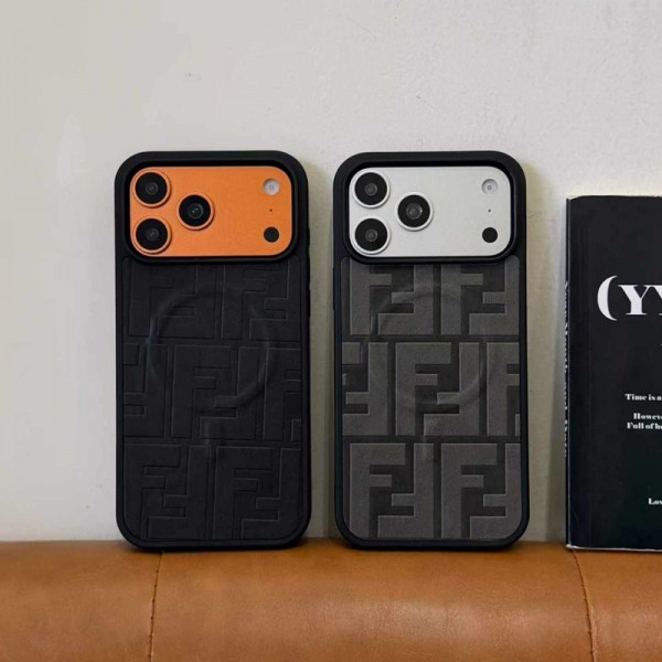 Fendi フェンディブランドiphone 16 17 pro 15 plus 16 pro max 17eケースiphone16 17 pro air 14 15 16 plus 17ケースカバースタンド付き韓国風セレブ愛用 iphone 17e 16 15 17 air アイフォン17 16 15 14 13pro maxケース ジャケットスマホケース コピーセレブ愛用全機種対応ハイブランドケース パロディ