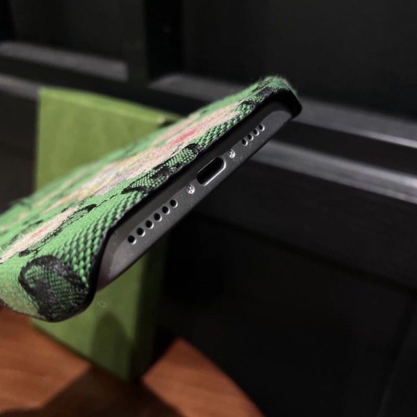 Gucci グッチハイブランド アイフォン16 plus15 14+ 16 17pro max レディースメンズ激安 グッチ iphone16 17 pro 14 15 16 plusケースカバースタンド付き韓国風セレブ愛用 iphone 16 15 17 アイフォン17 16 15 14 13pro maxケース ジャケットスマホケース コピーセレブ愛用全機種対応ハイブランドケース パロディ