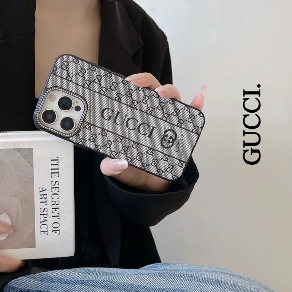 Gucci グッチハイブランド アイフォン16 plus15 14+ 16 17pro max カバーレディースメンズ激安iphone 17Pro/16/14 pro/15 pro max 16 plus カバー ストラップ付 カード入れセレブ愛用全機種対応ハイブランドケース パロディiphone17 air 16 15 14/13 pro max スマホケース コピー