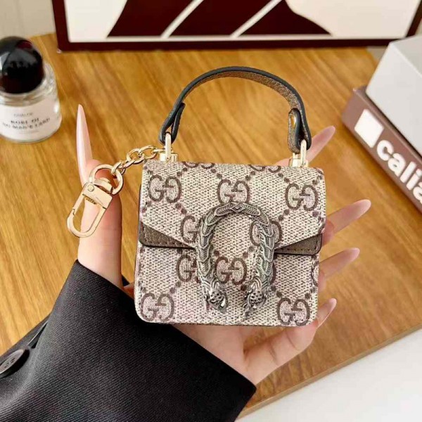 Gucci グッチハイブランド AirPods4 3 pro3 2ケースストラップ airpods4カバー 耐衝撃 エアーポッズ4プロ2ケース 激安 ブランド エアーポッズ4 プロ2 3/2/1ケースブランド AirPods 4/3 Pro2/proケース メンズレディーズ