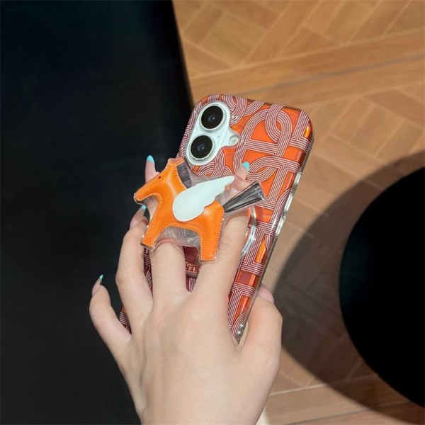 Hermes エルメスブランドiphone 16 17 pro 15 plus 16 pro maxケースiphone 17Pro/16/14 pro/15 pro max 16 plus カバー ストラップ付 カード入れiphone16 17 pro air 14 15 16 plusケースカバースタンド付き韓国風セレブ愛用 iphone 16 15 17 air アイフォン17 16 15 14 13pro maxケース ジャケットスマホケース コピー