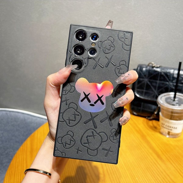 Kaws カウズおしゃれgalaxy s24 s23 s22 s21 plus ultra サムソンnote20ケース 手帳型バッグ型iphone16 15/14 proカバー ストラップ付 カード入れsamsung s22 s23 ultra s24ケースカバースタンド付き韓国風セレブ愛用 ギャラクシー s24 s23 ultra アイフォン 15 14 pro maxケース ジャケットスマホケース コピー